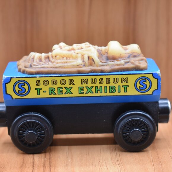 Sodor Museum T-Rex Exhibit Fossil Car Thomas & Friends Wooden Railway Trains - Picture 6 of 7